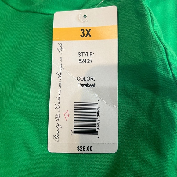 NWT Leo & Nicole Woman Kelly Green Short Sleeve T-Shirt Cotton Blend Size 3X - Picture 5 of 9